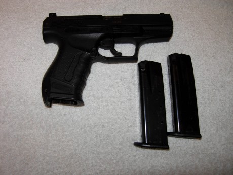 Se vende Walther P99. Guiada con la F.
Se encuentra en Santander. El Precio es de 300€, los portes con 02