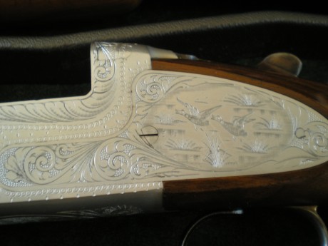 Hola, vendo por 750 eur. o cambio por repetidora benelli o beretta con polichokes en calibre 20 esta escopeta.
 10