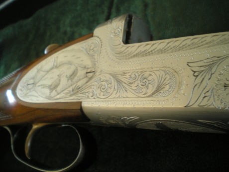 Hola, vendo por 750 eur. o cambio por repetidora benelli o beretta con polichokes en calibre 20 esta escopeta.
 21