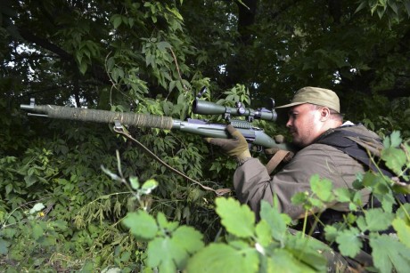 El Mosin-Nagant ..
es un rifle militar accionado por cerrojo, con cargador de cinco proyectiles, que 50