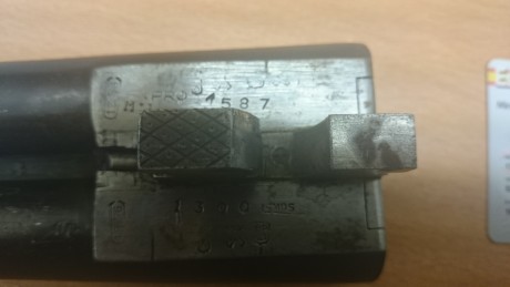 Hola a todos, no encuentro información de esta marca por ningún sitio, he heredado de un tío una paralela 20