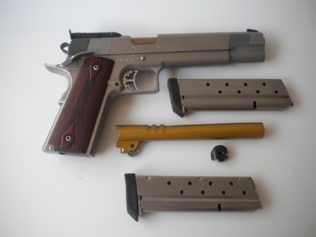 Hola compañeros.

Vendo esta maravilla de precision.
Esta joya va con dos calibres 9pb y 38 super con 01