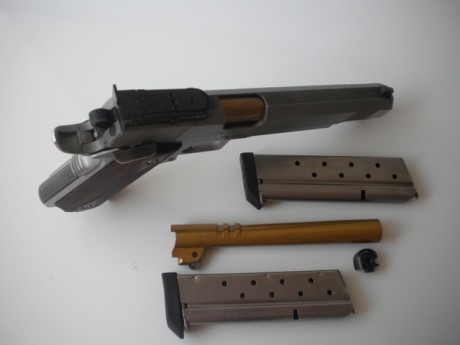 Hola compañeros.

Vendo esta maravilla de precision.
Esta joya va con dos calibres 9pb y 38 super con 00