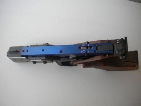 Hola compañeros.

Vendo esta maravillosa pistola cal 32 en perfecto estado.
La vendo por tener otra del 01
