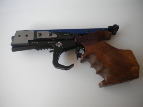 Hola compañeros.

Vendo esta maravillosa pistola cal 32 en perfecto estado.
La vendo por tener otra del 00