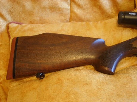 Hola, que opinion teneis sobre este rifle, me ofrecen uno en calibre 375 H&H, dice que esta nuevo 40