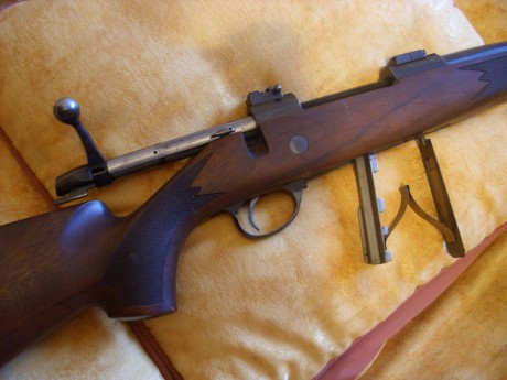 Hola, que opinion teneis sobre este rifle, me ofrecen uno en calibre 375 H&H, dice que esta nuevo 91