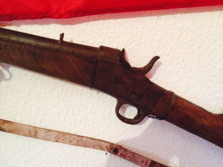 Hola amigos
La verdad es que no se bien dónde poner este post, el caso es que un amigo tiene esta escopeta 02