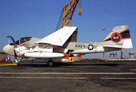 Pues eso, en este hilo pretendo deleitaros como amantes de los aviones de combate que sois muchos, con 50