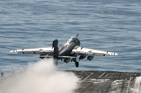 Pues eso, en este hilo pretendo deleitaros como amantes de los aviones de combate que sois muchos, con 62