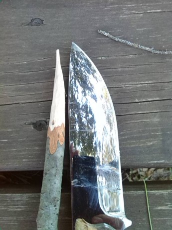 Os presento este cuchillo y la prueba realizada a esta pieza del artesano madrileño Guillermo Garcia (Garcimonte). 81