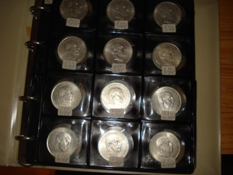 Pues nada queria saber ai algun forero comparte conmigo esta afición a las monedas.

Llevo muchos años 151