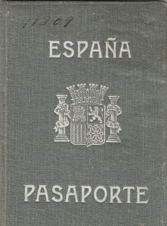 Hola, esta es parte de mi colección de pasaportes, puestos por años de expedición del pasaporte que se 21