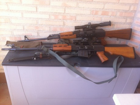 Estimados amigos del foro aquí  os dejo un enlace de este sitio web que he creado  dedicado a este arma 40