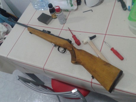 Pues eso caballeros, vendo esta preciosa Toz 1701 de gran precision y fiabilidad a prueba de bombas.

Perfecto 02