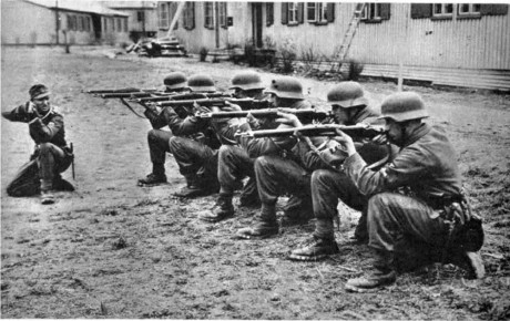 Hace unos días encontré por casualidad en una web extranjera un arma a la venta que hacía muchos años 111