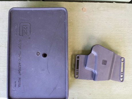 Se vende Glock 17 L del 9mm muy muy poco uso , menos de 200 disparos , solo usada para fuego central .

Precio 00