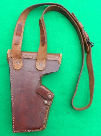 Hace unos días encontré por casualidad en una web extranjera un arma a la venta que hacía muchos años 122