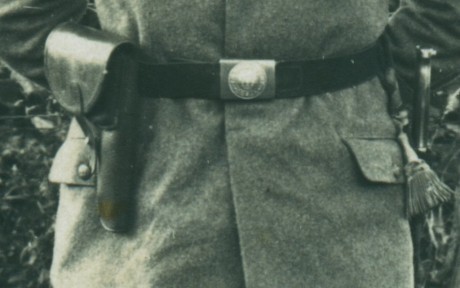 Hace unos días encontré por casualidad en una web extranjera un arma a la venta que hacía muchos años 131