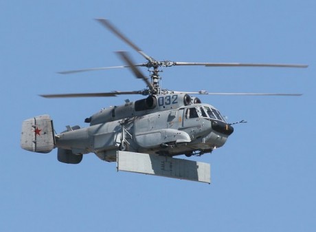 Pues eso, en este hilo pretendo deleitaros como amantes de los aviones de combate que sois muchos, con 100