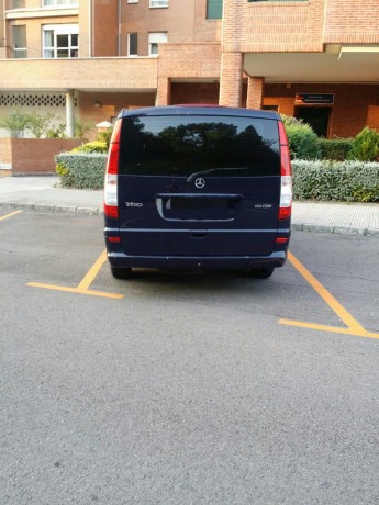 Hola a todos
Vendo mercedes vito 111cdi del año 2008 con 81.000kms  y todas las revisiones en la mercedes 11