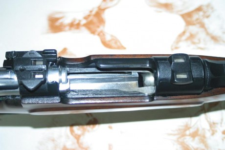 Vendo Sauer & Shon 9,3 x 62.

Precio 1.200 euros + gastos de envio. El rifle se encuentra en Bilbao. 60