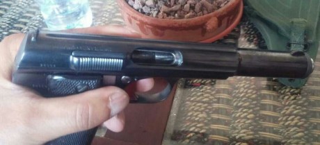 Cambio pistola astra 400 con bope y coincide toda su numeracion armazon, corredera y cargador. No hay 01