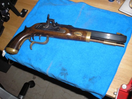 Hola, pongo en venta dos pistolas de Ardesa del calibre 45, una es una Patriot y la otra es una Piooner.

Funcionamiento 131