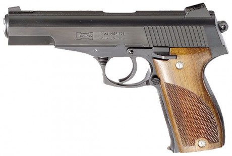 Hace unos días encontré por casualidad en una web extranjera un arma a la venta que hacía muchos años 60