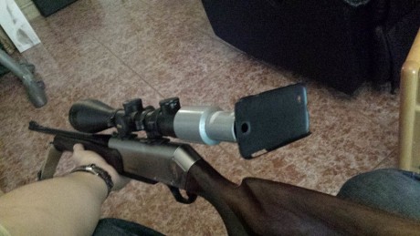 Buenas, alguien sabe donde puedo comprar el soporte para ponerle la camara de foto/video al visor de la 10