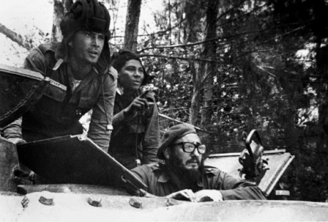 bueno todos tienen su historia, pero unos mas que otros...

a ver si consigo mas historias....

el 332...ardenas 21