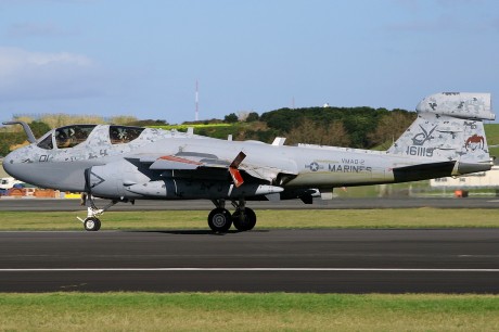 Pues eso, en este hilo pretendo deleitaros como amantes de los aviones de combate que sois muchos, con 22