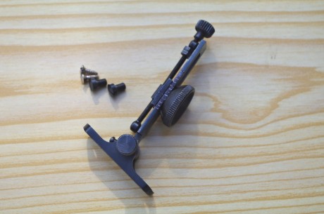 Vendo diópter para rifle de avancarga. 
Es de este tipo (no idéntico, con un recorrido un poco mayor; 02