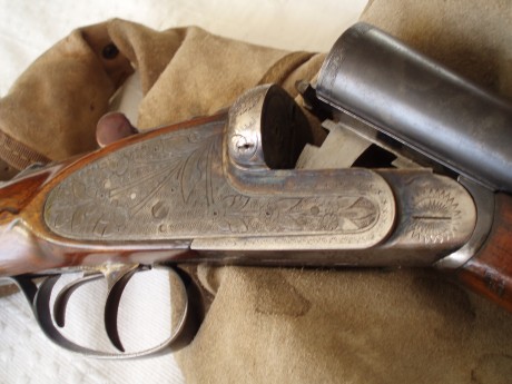 Buenas a todos

Pongo a la venta esta preciosa escopeta paralela marca Hispano Inglesa. Año de prueba, 00