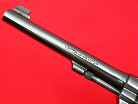 Hace unos días encontré por casualidad en una web extranjera un arma a la venta que hacía muchos años 112