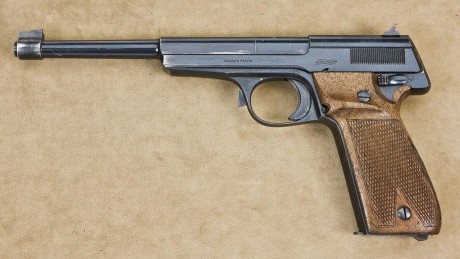Hace unos días encontré por casualidad en una web extranjera un arma a la venta que hacía muchos años 171