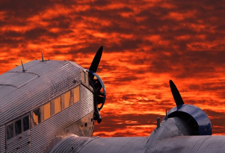 Pues eso, en este hilo pretendo deleitaros como amantes de los aviones de combate que sois muchos, con 82