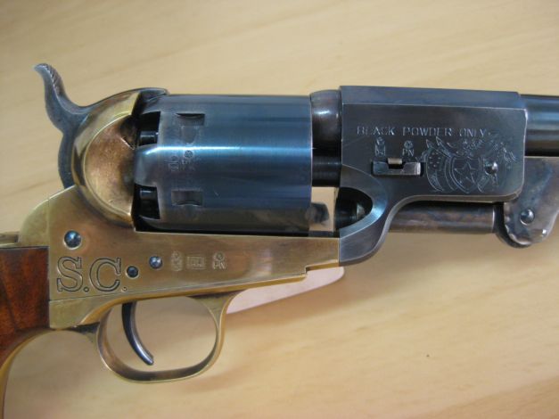  Hilo para colocar fotos, de esas armas de pólvora negra que tanto nos gustan y tenemos bien cuidadas, 40