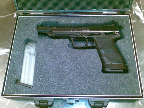 hola , esta pistola hk elite cal 9mm , cañon de 6" tiene una precision sorprendente , solo utilizada 02