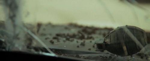 Compañeros,

En vista de las ganas de algunos (Elcafe, Wilcow, Vrakk, etc) por adivinar armas de películas 130