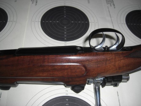 Vendo Sauer & Shon 9,3 x 62.

Precio 1.200 euros + gastos de envio. El rifle se encuentra en Bilbao. 142