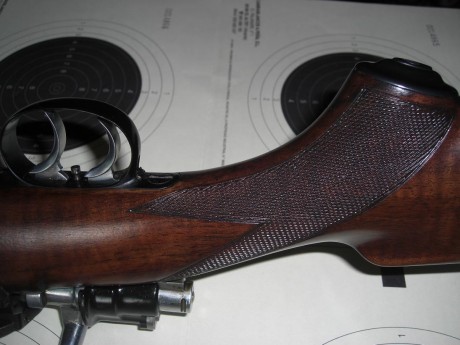 Vendo Sauer & Shon 9,3 x 62.

Precio 1.200 euros + gastos de envio. El rifle se encuentra en Bilbao. 141