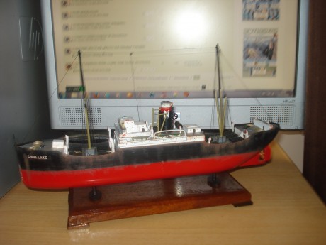 hola .cambiaria este lote de maquetas de barcos,por algun objeto de militaria japonesa segunda guerra 02