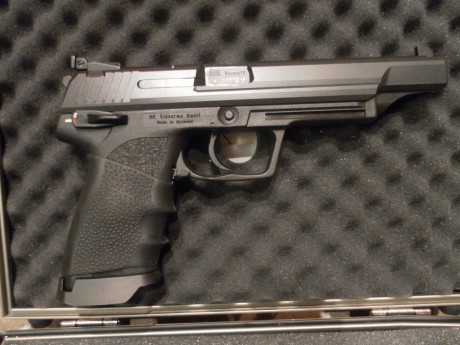 hola , esta pistola hk elite cal 9mm , cañon de 6" tiene una precision sorprendente , solo utilizada 01
