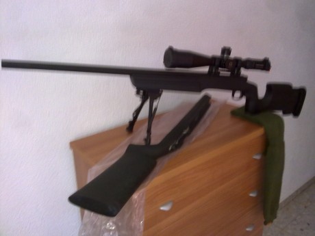 Vendo remington 40xb + s&b 12-50x56 en perfecto estado (240 disparos) 
Esta equipado con culata bell 01