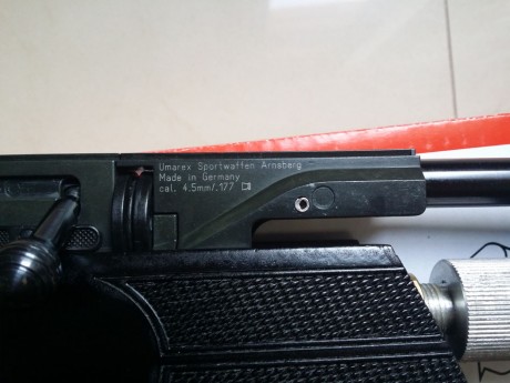 Umarex 850 pcp comprada hace un año aproximadamente en este foro. La compre con la idea de hacerla bullpup 01