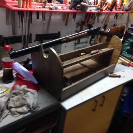 Alguien sabe donde conseguir aluna pieza de esta carabina?En concreto es el muelle real que se ha roto 81