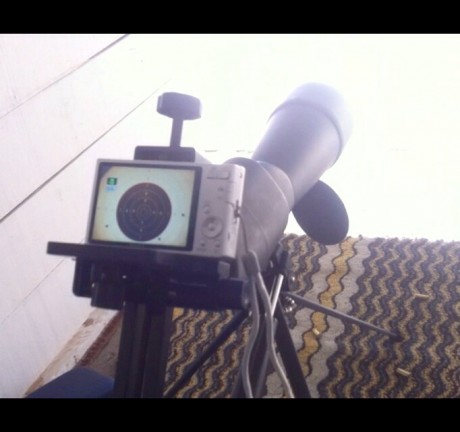 ADAPTADOR DIGISCOPING  UNIVERSAL DE CÁMARA A TELESCOPIO
Perfecto para Tiro Olímpico.
Se puede ver los 00
