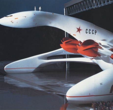 no volaba muy alto...da igual que el texto esté en ruso....solo con ver las fotos, es impresionante...

https://community.livejournal.com/ru_aviation/1347006.html

saludos 41