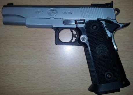 Hola, vendo SPS World Custom Cal 40, perfecto estado
agrupaciones increibles, muyyyyy precisa.
Un solo 01